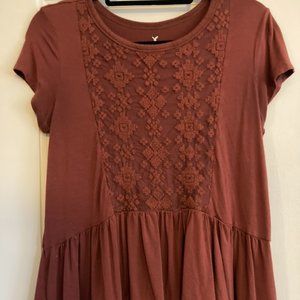 Women's American Eagle Outfitters Maroon Lace Top in Size Small